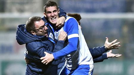 Mangia prefațează derby-ul cu FCSB. "Trebuie să primeze dorința de a face un meci deosebit". Craiova și echipa lui Becali sunt la egalitate de puncte, pe locurile 2 și 3