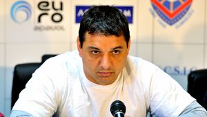 Expertiza L.I.E.C., decisivă în cazul Ionel Ganea. Fostul fotbalist e anchetat după accidentul rutier în care fiul său a murit