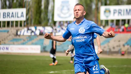 Costel Roșu, unul dintre cei doi jucători suspecți de aranjare a meciurilor la Dacia Unirea,** a semnat cu o nouă echipă