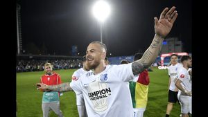 Denis Alibec, primul fotbalist care pleacă de la Farul pentru o ofertă de top! Anunțul lui Gică Hagi: „Contează câți bani câștigă”