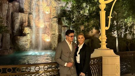 Anamaria Prodan, reacție din două cuvinte la poza cu iubitul ei Ronald Gavril, în care acesta apare la bustul gol şi cu pătrățelele la vedere!