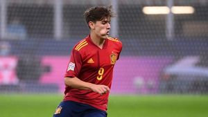 Gavi de la FC Barcelona a devenit cel mai tânăr debutant din istoria naționalei Spaniei! Scrie istorie la doar 17 ani