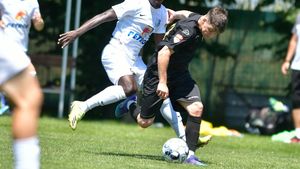 FC Brașov a pierdut amicalul cu Farul, Hagi a fost mulțumit de replica echipei din Liga 2: ”Ne-au întins bine!” Concluziile lui Dan Alexa