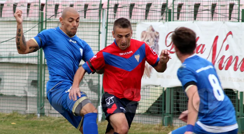 Gloria și Farul,** nula la nula în Crâng