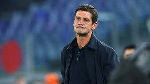 Cristian Chivu, idol pentru rivalul din meciul care poate decide campioana în Serie A. Cum l-a numit brazilianul de la Napoli pe român