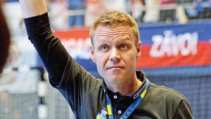 EXCLUSIV: "Vestergaard vine la discuții pe 15 februarie". CSM București anunță o nouă revoluție în handbal