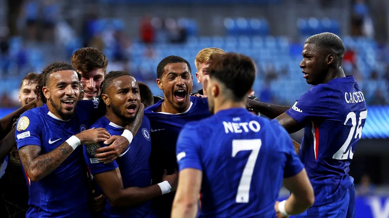 Chelsea s-a calificat în sferturile de finală ale Mondialului Cluburilor, după un meci întrerupt două ore