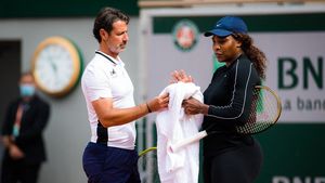 Patrick Mouratoglou, proprietarul academiei la care se va antrena Simona Halep, și-a spus părerea sinceră despre Novak Djokovic: „Chiar dacă majoritatea oamenilor sunt împotriva lui, merită respect total!"