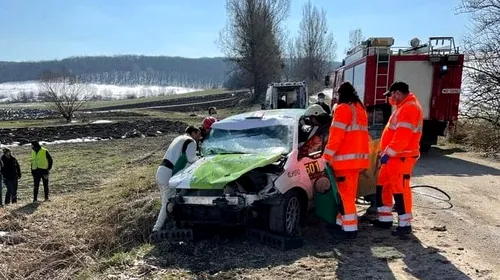 Accident teribil în Raliul Brașovului! În ce stare e copilotul, după ce a ajuns de urgență la spital | FOTO
