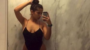 „Pantera” lui Florinel Coman, imagine incendiară din Africa! Ipostaza în care s-a lăsat pozată Ioana Timofeciuc | GALERIE FOTO