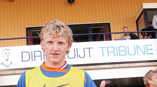 Dirk Kuyt : „V-ați schimbat!”