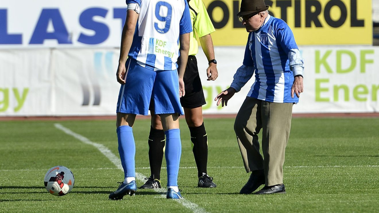 Are 101 ani și vine la meciurile Craiovei: "Universitatea va ajunge din nou sus"