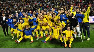 "Scouter" pentru cluburile mari? FOTO | Un nume greu din fotbalul mondial, cu ochii pe puștii lui Rădoi, la Marbella