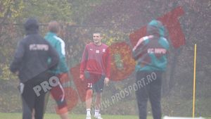 FOTO Veste bună pentru fanii giuleștenilor! Daniel Niculae a revenit la antrenamentele Rapidului