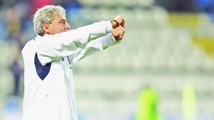 Oțelul contestă prezența lui Cîrțu pe bancă la meciul direct!** "Nu și-a ispășit etapele de suspendare!"