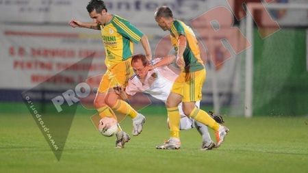 Un fost stelist anunță vremuri grele pentru doi foști idoli din Ghencea:** "Nu se poate să joci așa! Le-a fost frică"