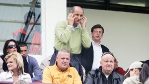 George Copos despre CFR - Rapid:** "Viața e nedreaptă, fotbalul e nedrept, planeta se scufundă!"