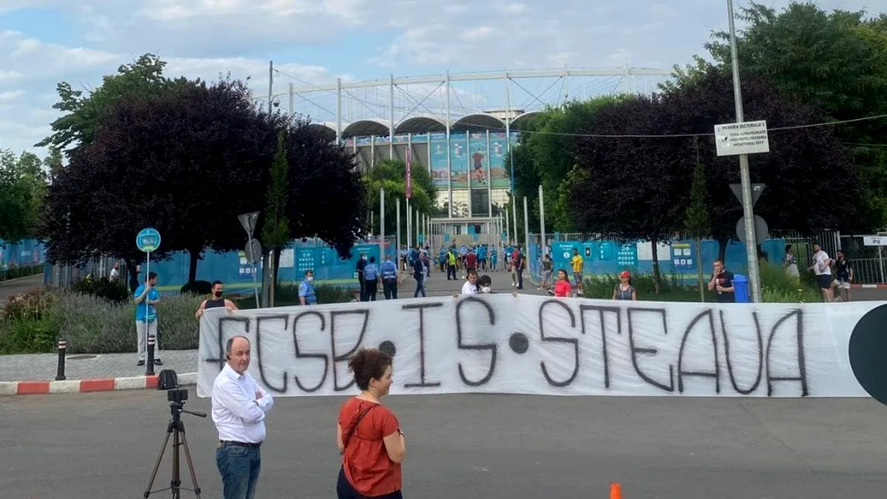 Fanii FCSB-ului, protest la „Arena Națională” înainte de Franța - Elveția | FOTO