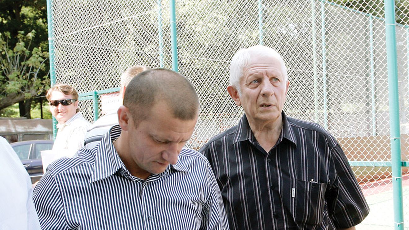 Câmpeanu mizează pe Dorinel