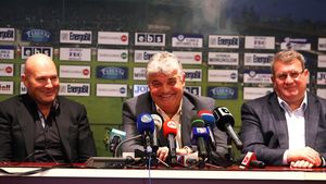 Andone n-a câștigat niciun meci în acest sezon, Paszkany îi spune că poate să doarmă liniștit:** "Am încredere totală în antrenor, nu pleacă"