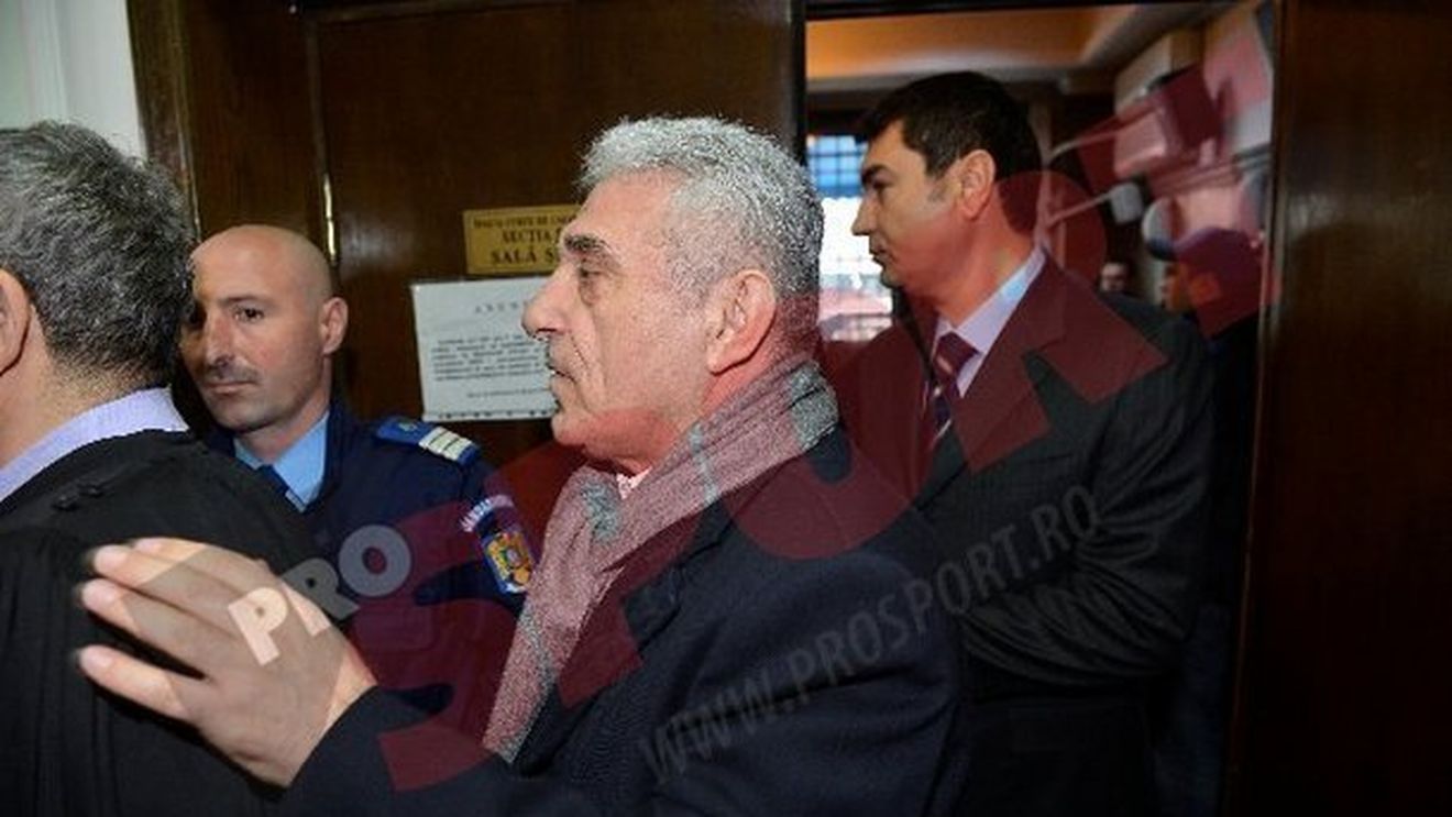 Ioan Becali se martirizează: **"Mâine mă predau dacă scapă ceilalți. Să mă condamne pe mine!"