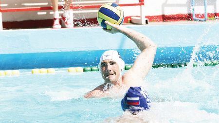 Andrei Iosep, unul dintre cei mai valoroși poloiști români, se întoarce în Superligă după 13 ani! "De ce să mă retrag? Încă mai am plăcerea de a juca"