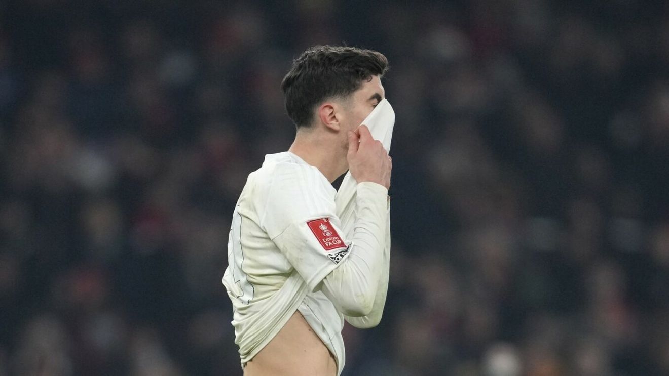 „Nici nu ştiu ce să zic. Sper că vă e ruşine de voi înşivă”. Derapaj împotriva soției celebrului fotbalist