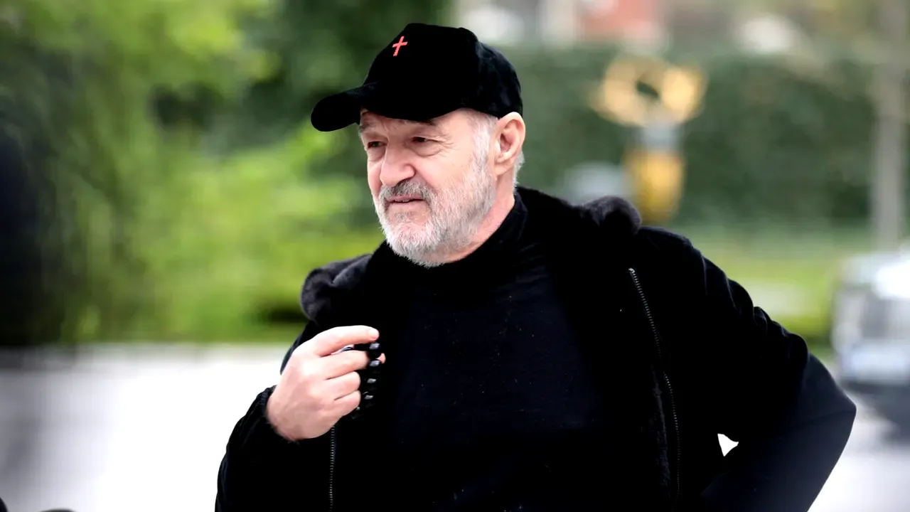 A venit vestea despre atacanții Bîrligea și Alibec. Gigi Becali a spus când vor putea juca amândoi