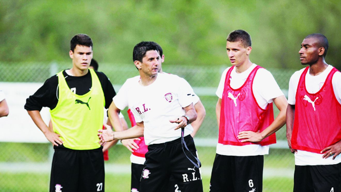 Titlul și apoi "Baby Rapid!"** Super strategia lui Lucescu jr. aduce în Giulești puști extrem de talentați! Cine va veni