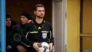 Alexandru Tudor va arbitra partida Bayer Leverkusen - Atletico Madrid