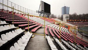 Cade gardul!** Dinamo se gândește să renunțe la "bariera" din mijlocul "Peluzei Cătălin Hâldan"