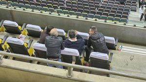 Acționarii lui Dinamo au intrat în ședință, imediat după Dinamo - FCSB 1-2! Imaginile momentului de la Arena Națională