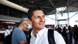 Răzvan Lucescu, mesaj de încredere pentru Edi Iordănescu: „Lăsați-l să construiască. Noi ne visăm mai buni decât suntem" | VIDEO