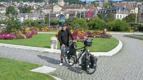 „Biciclești” ca la 74 de ani! Un austriac a străbătut tot cursul Dunării pe bicicletă. Ce l-a impresionat și ce l-a terorizat în România