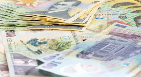 Interzis pentru proprietarii de terenuri. NU mai poate fi folosită apa. Amendă 5.000 de lei, achitată în 15 zile