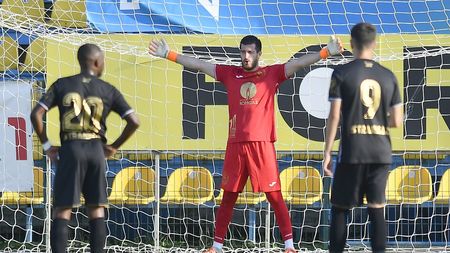 Portarul care s-a cerut rezervă! Răzvan Pleșca: „Eu am insistat pentru transferul lui! A fost subapreciat la Viitorul”