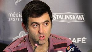 Snooker | "Racheta" a gonit pe lângă "Buffon": Ronnie O'Sullivan este primul semifinalist al ediției 2016 a Masters-ului