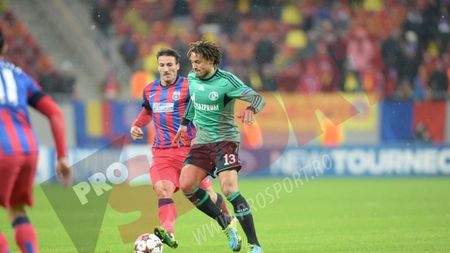 Piovaccari se resimte și acum, după faza la care Steaua merita penalty: "Eu am lovit mingea, portarul m-a lovit pe mine"