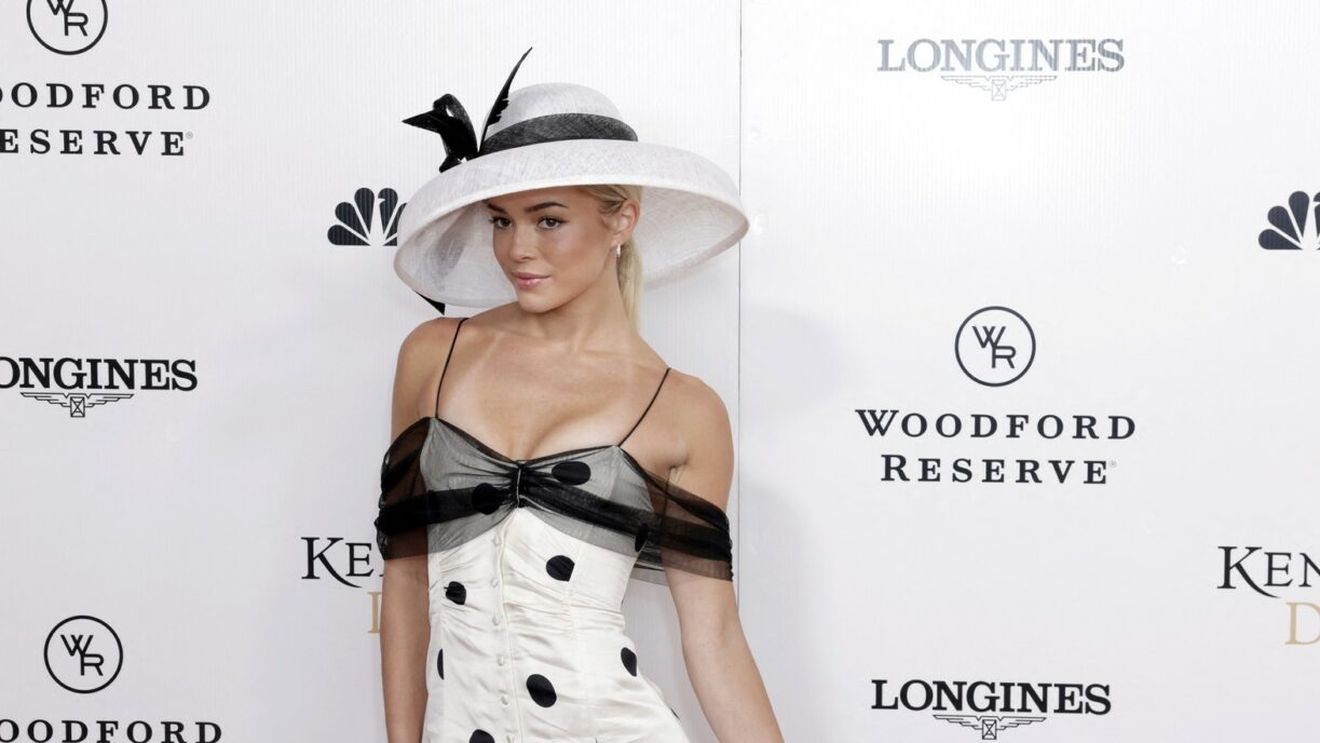 Nu-i mai pasă de ce zice lumea! Gimnasta, care s-a retras la 22 de ani, s-a afişat în bikini pe rețele de socializare