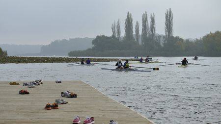 Se întâmplă în România, pe lacul milionarilor: „Și-au făcut autostradă pe apă”