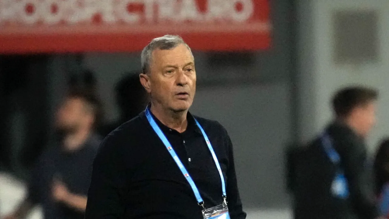 Mircea Rednic și-a scos echipa la grătar și…vin înainte de UTA – Petrolul: „Trebuie să aibă reacție, nu mai depinde antrenor!”