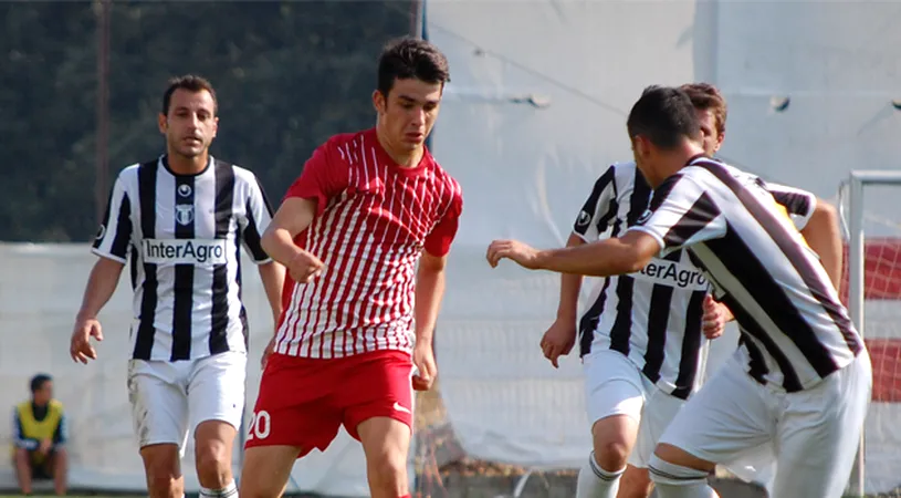Mijlocașul central Hanca** a semnat cu FC Bihor