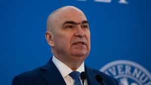 Primarul din Oradea a ieșit la atac după ce a fost blocat noul stadion de 65.000.000 de euro: „Au vrut să-i dea o lovitură lui Ilie Bolojan!”