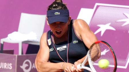 Simona Halep, eliminată în primul tur la dublu la Wimbledon