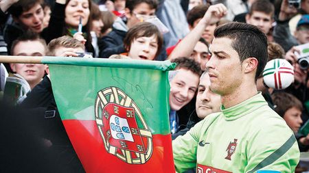 Le vede favorite pe Spania și Germania, dar crede că va fi turneul lui Ronaldo!** Inacio nu uită de Liga 1 nici în timpul Europeanului: "În România, tinerii nu au șanse" Interviu