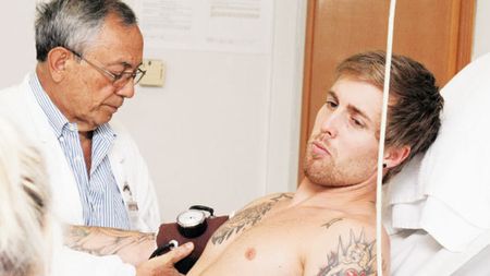 CFR Cluj a transferat un fotbalist excentric!** E cel mai tatuat din Liga 1: "Țin la țara mea, am stema Ungariei pe gât!"