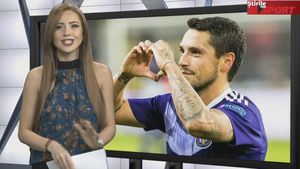 Știrile ProSport | FCSB a urcat pe podium, Hagi vrea să "scape" de coroană: "Eu nu sunt rege, regii nu muncesc!" Ultima lovitură dată de PSG | VIDEO