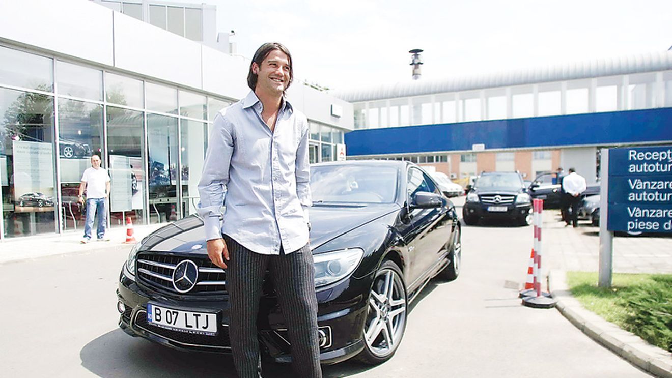 "SĂ‚-I BATEM PE UNGURI!"**