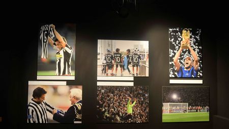 Invitație pentru steliști să-l "cunoască" pe Del Piero. Imaginea italianului domină în aceste zile "Forte di Bard"