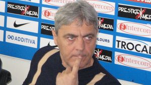"Mulți jucători de la tineret au șanse la naționala mare"